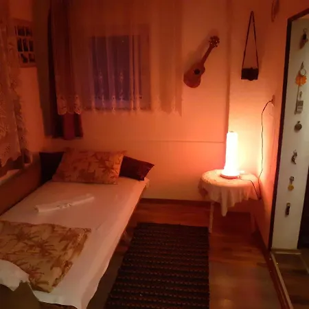 Yellow Fairy Tale * Visoko