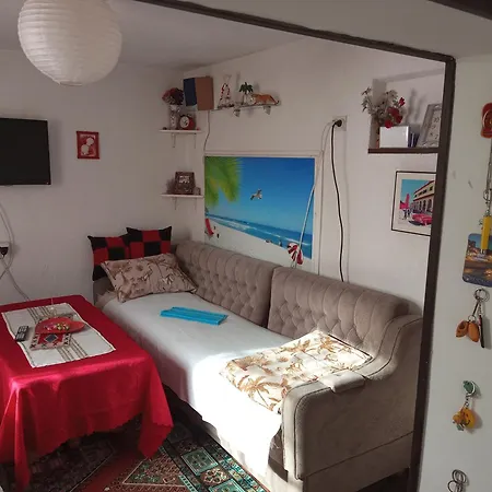 Yellow Fairy Tale Semesterbostad Visoko