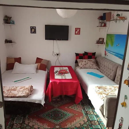 Semesterbostad Yellow Fairy Tale Visoko