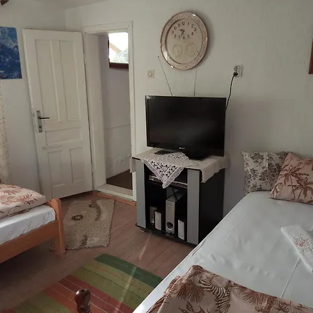 Yellow Fairy Tale * Visoko