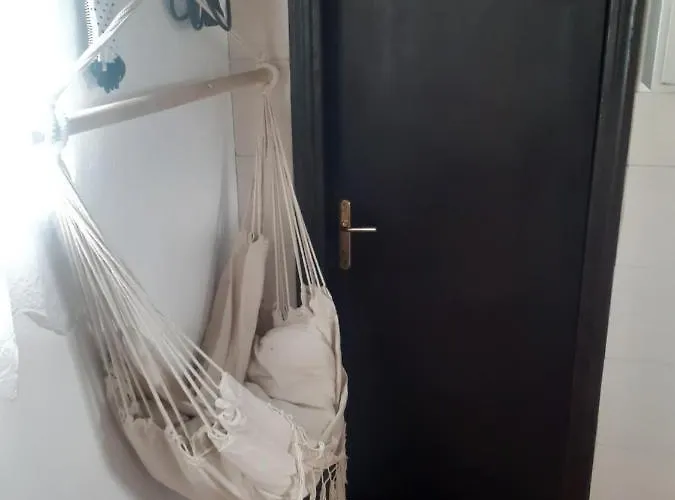 Vikendica Yellow Fairy Tale *