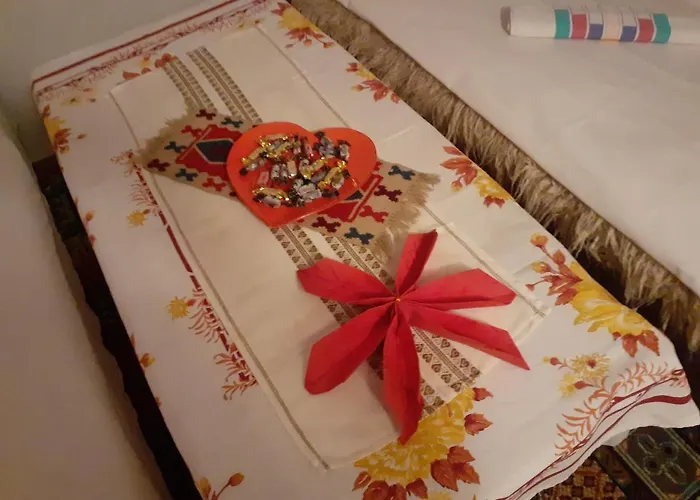 Yellow Fairy Tale Vikendica Visoko