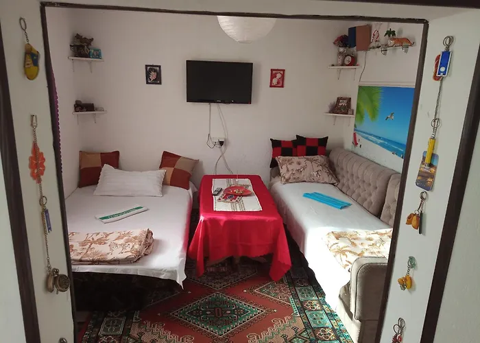 Vikendica Yellow Fairy Tale Visoko