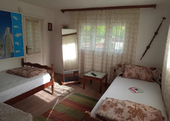 Yellow Fairy Tale * Visoko